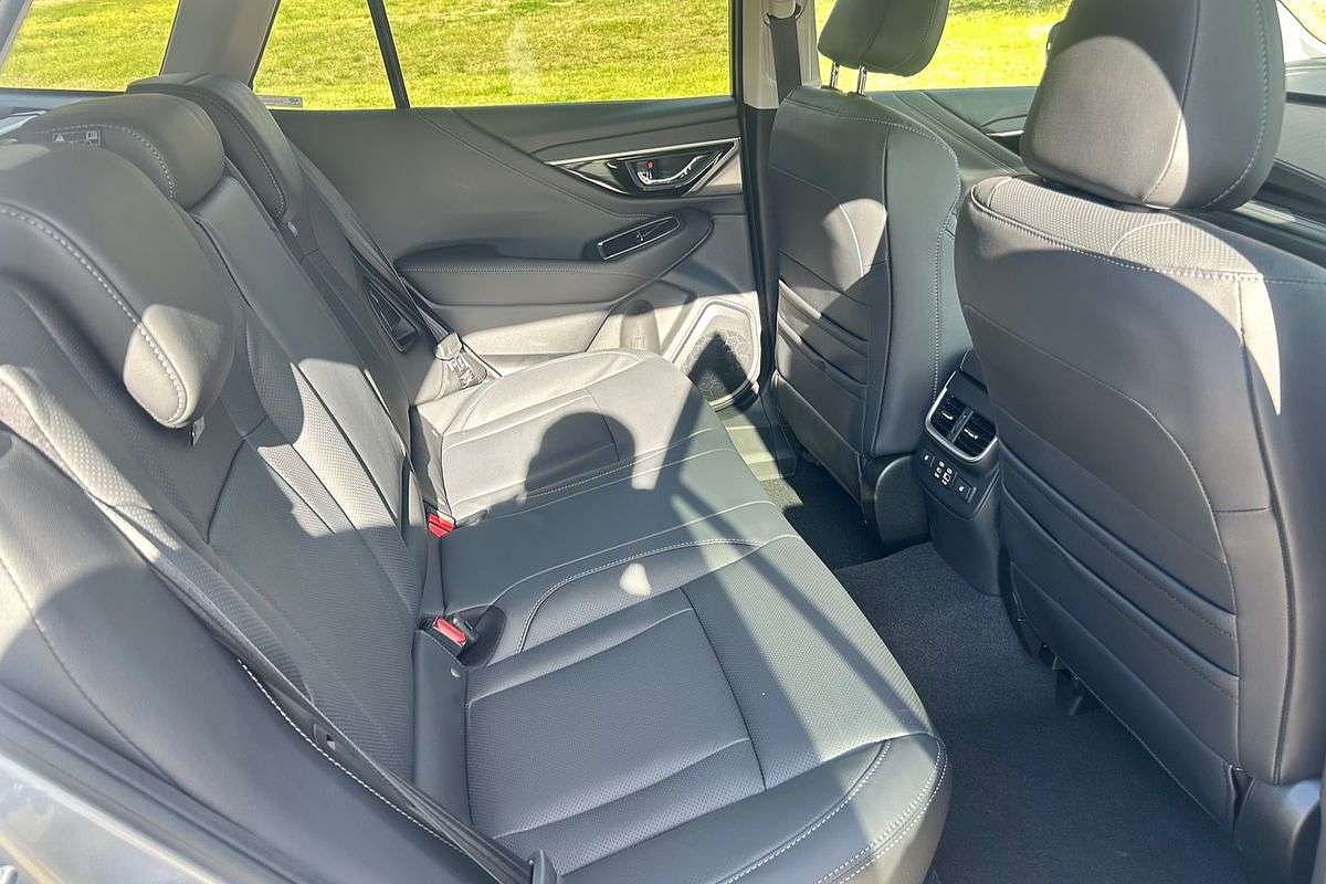 2025 Subaru Outback AWD Touring XT 6GEN