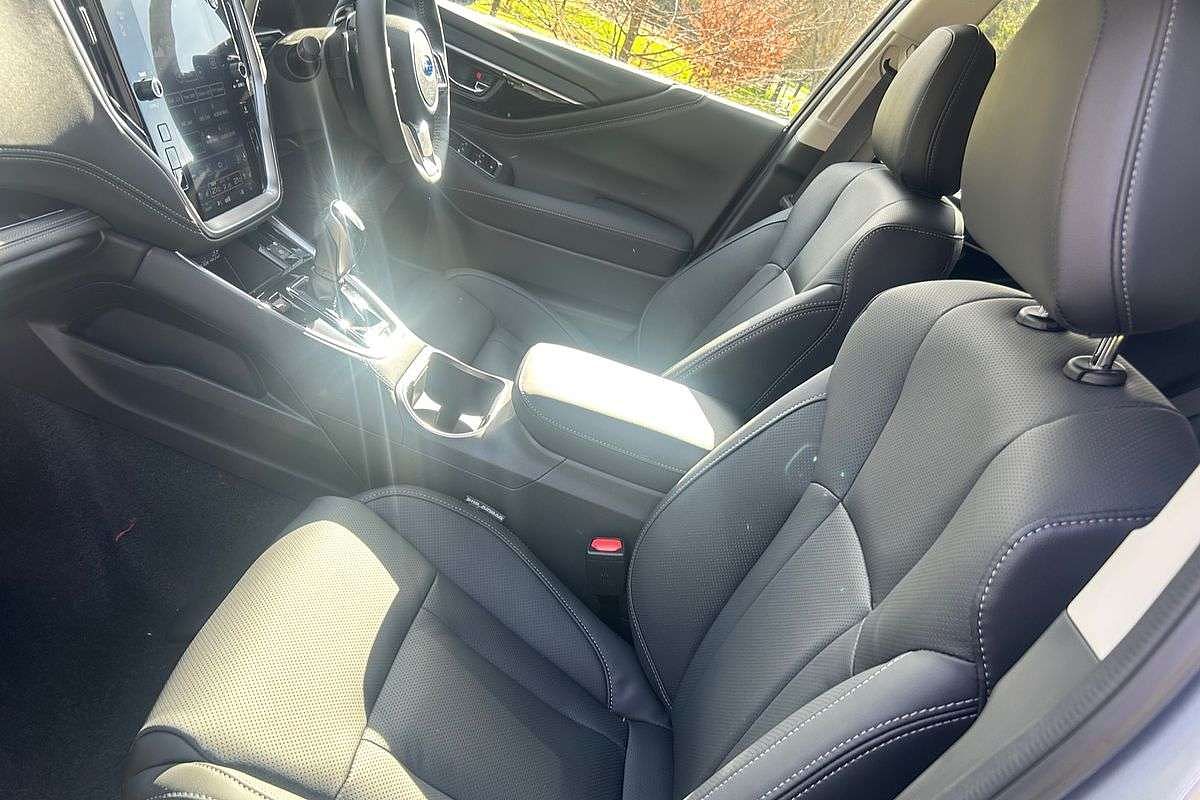 2025 Subaru Outback AWD Touring XT 6GEN