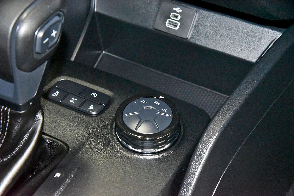 2025 Ford Ranger XL 4X4 2.0L