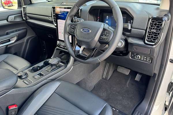 2025 Ford Everest Trend 2.0L