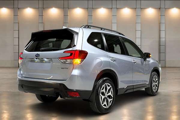 2023 Subaru Forester 2.5i S5
