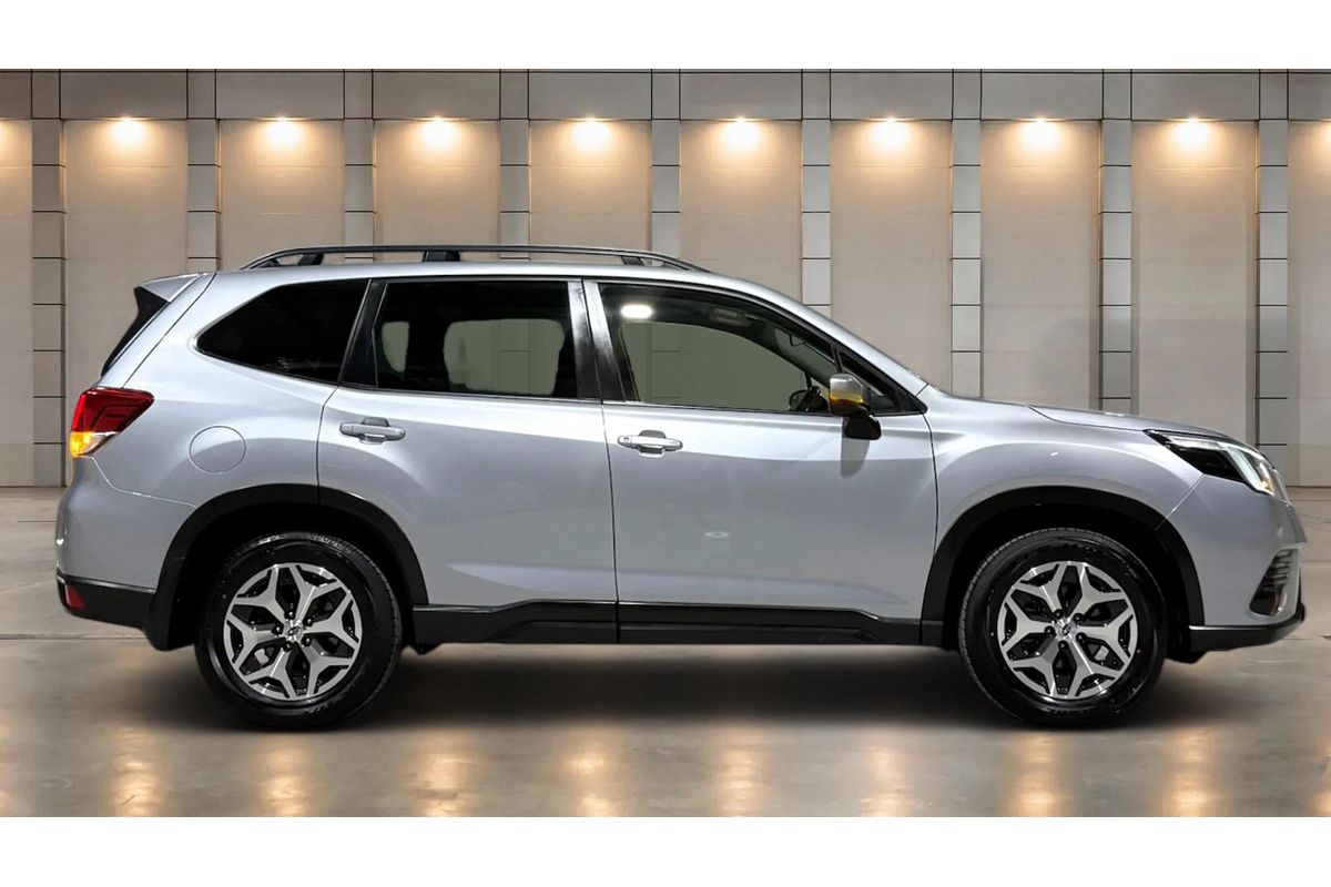 2023 Subaru Forester 2.5i S5