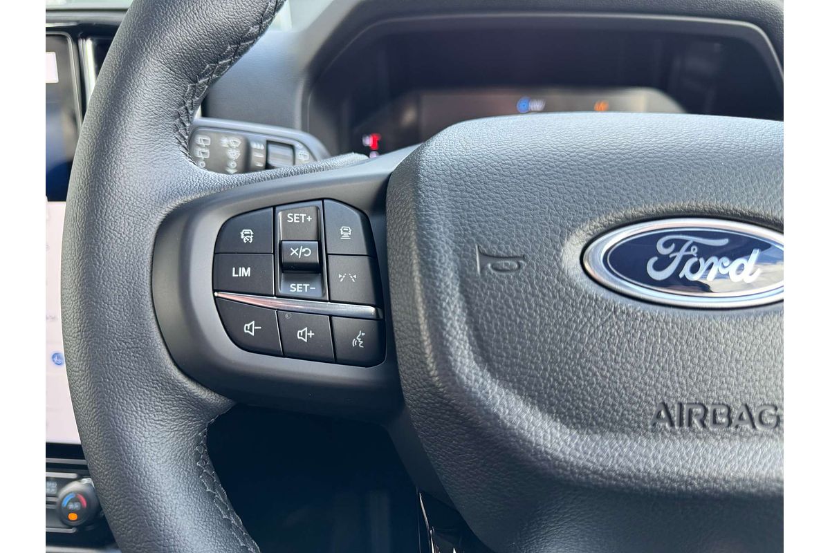 2025 Ford Everest Trend 2.0L