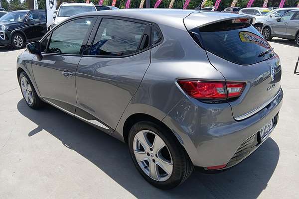 2015 Renault Clio Expression IV B98