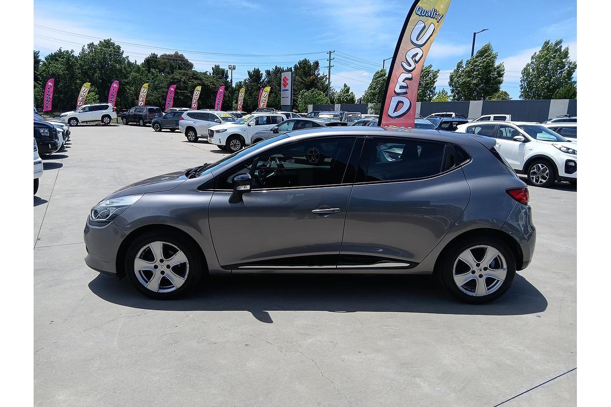 2015 Renault Clio Expression IV B98