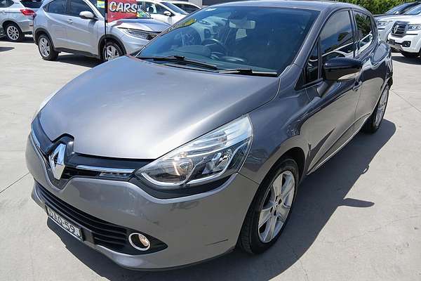 2015 Renault Clio Expression IV B98