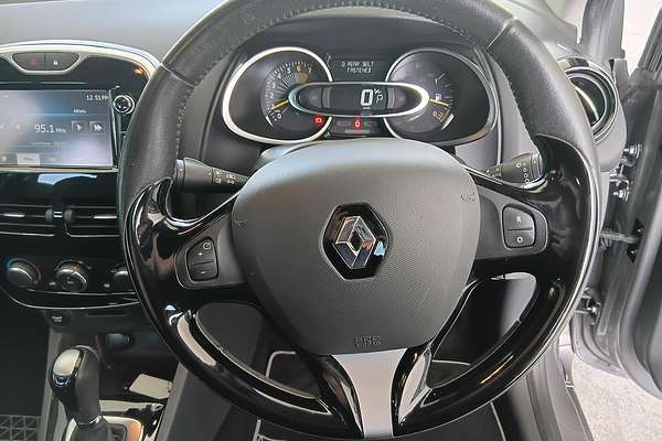 2015 Renault Clio Expression IV B98