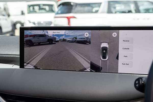 2025 MG IM6 Performance S12L