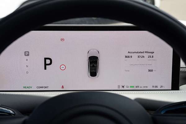 2025 MG IM6 Performance S12L