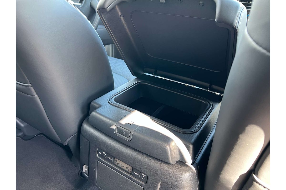 2025 Nissan Patrol Ti Y62