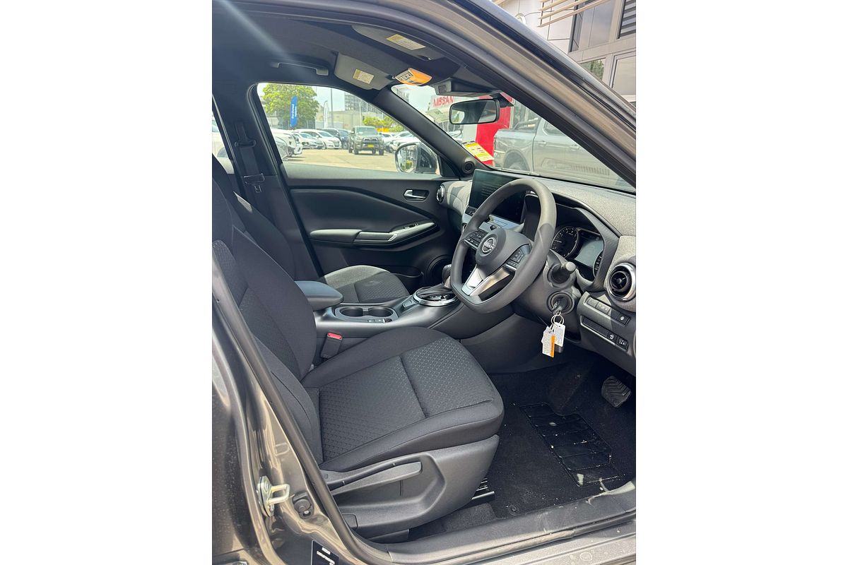 2024 Nissan JUKE ST+ F16