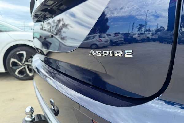 2025 Mitsubishi Outlander Aspire ZM