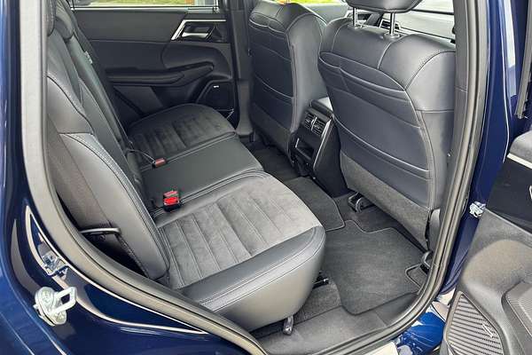 2025 Mitsubishi Outlander Aspire ZM