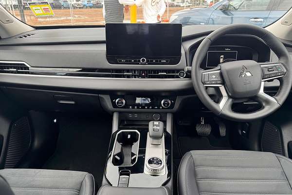 2025 Mitsubishi Outlander Aspire ZM