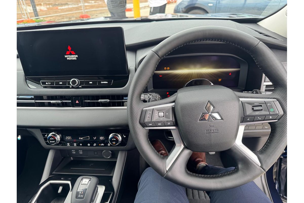 2025 Mitsubishi Outlander Aspire ZM