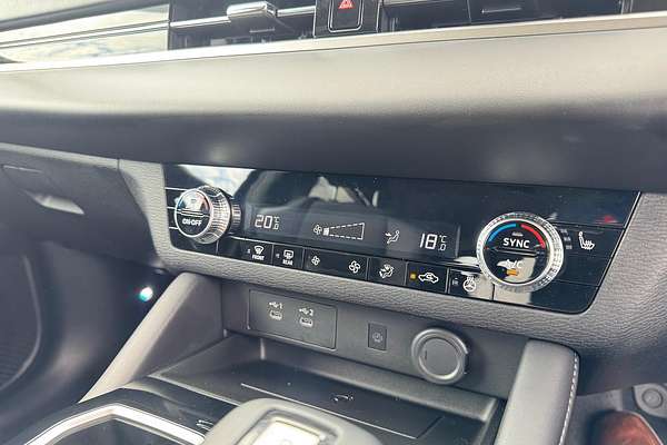 2025 Mitsubishi Outlander Aspire ZM