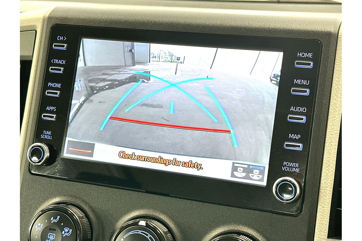 2021 Toyota Hiace Commuter GDH322R ELWB High Roof