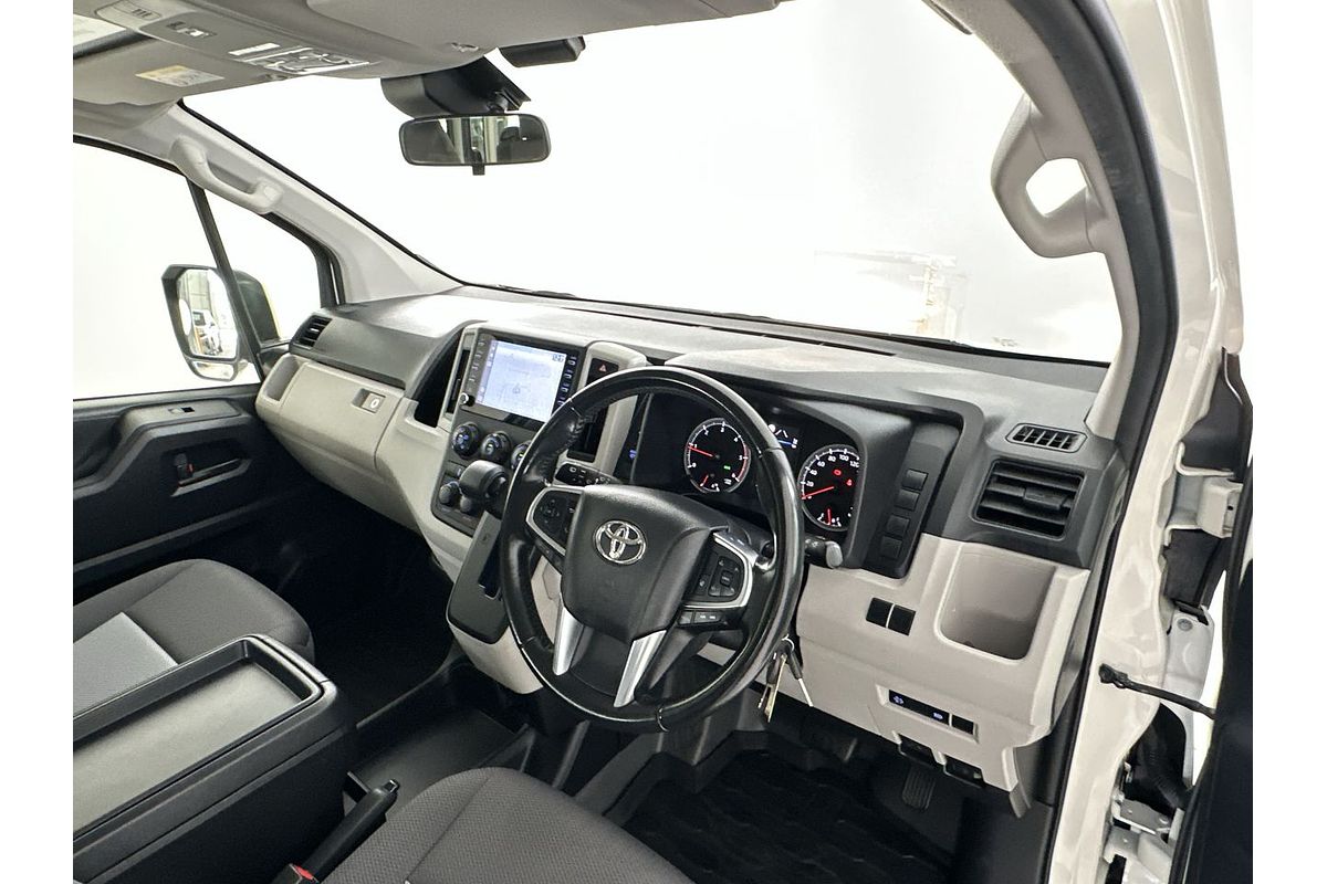 2021 Toyota Hiace Commuter GDH322R ELWB High Roof