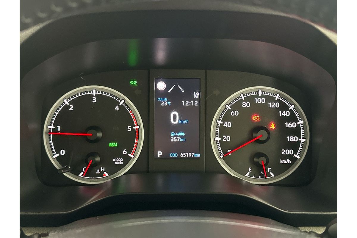 2021 Toyota Hiace Commuter GDH322R ELWB High Roof