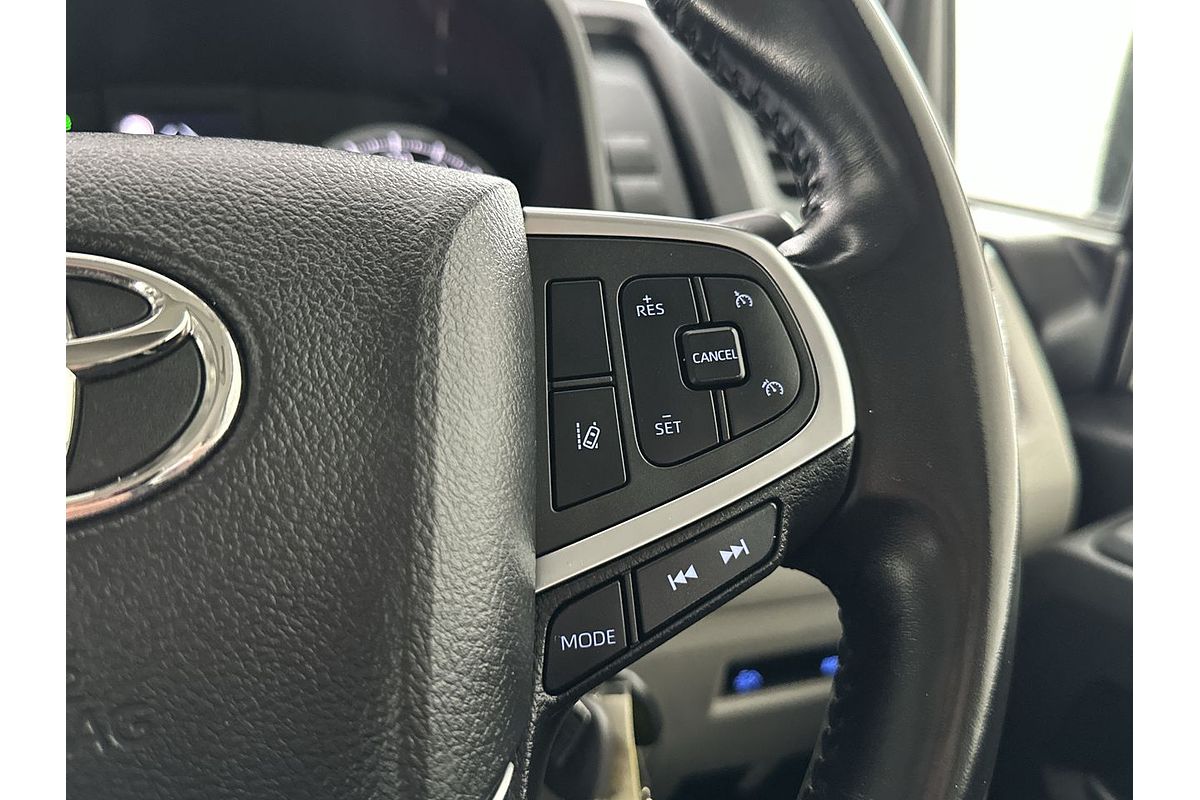 2021 Toyota Hiace Commuter GDH322R ELWB High Roof