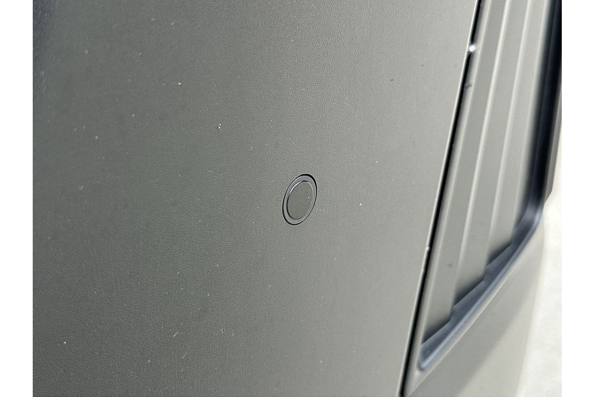 2021 Toyota Hiace Commuter GDH322R ELWB High Roof