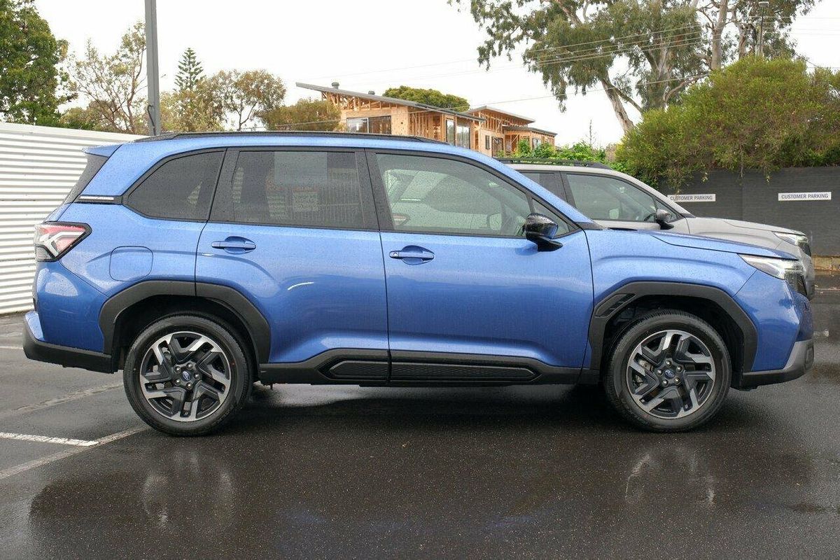 2025 Subaru Forester Touring S6