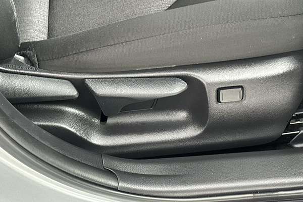 2021 Toyota Camry Ascent AXVH70R