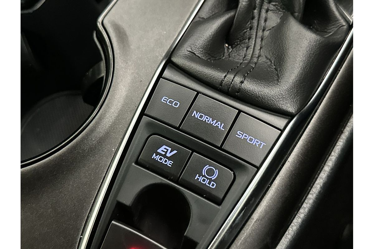 2021 Toyota Camry Ascent AXVH70R