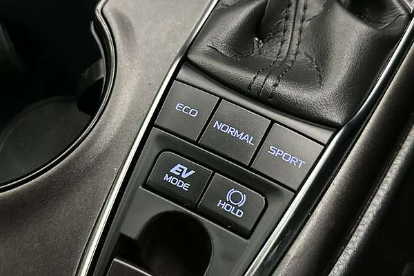 2021 Toyota Camry Ascent AXVH70R