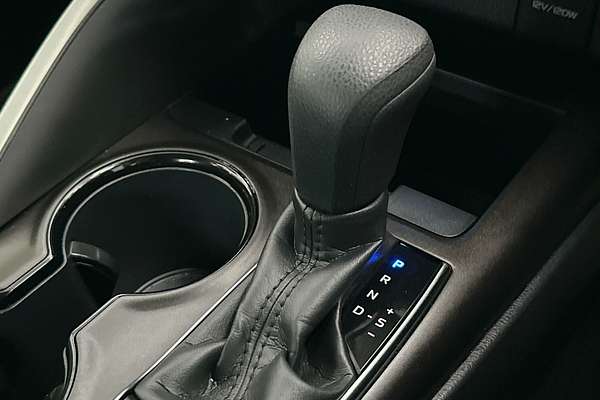 2021 Toyota Camry Ascent AXVH70R