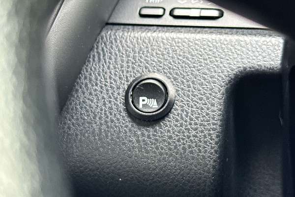 2021 Toyota Camry Ascent AXVH70R