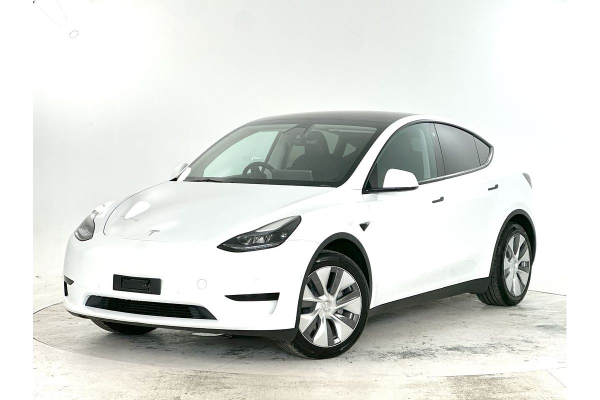 2022 Tesla Model Y Rear-Wheel Drive