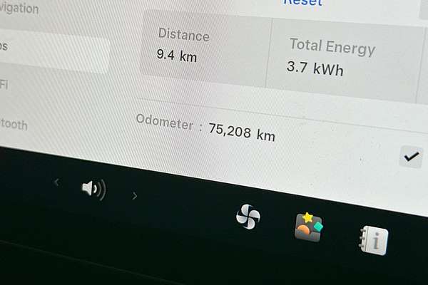 2022 Tesla Model Y Rear-Wheel Drive