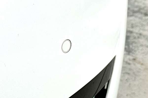 2022 Tesla Model Y Rear-Wheel Drive