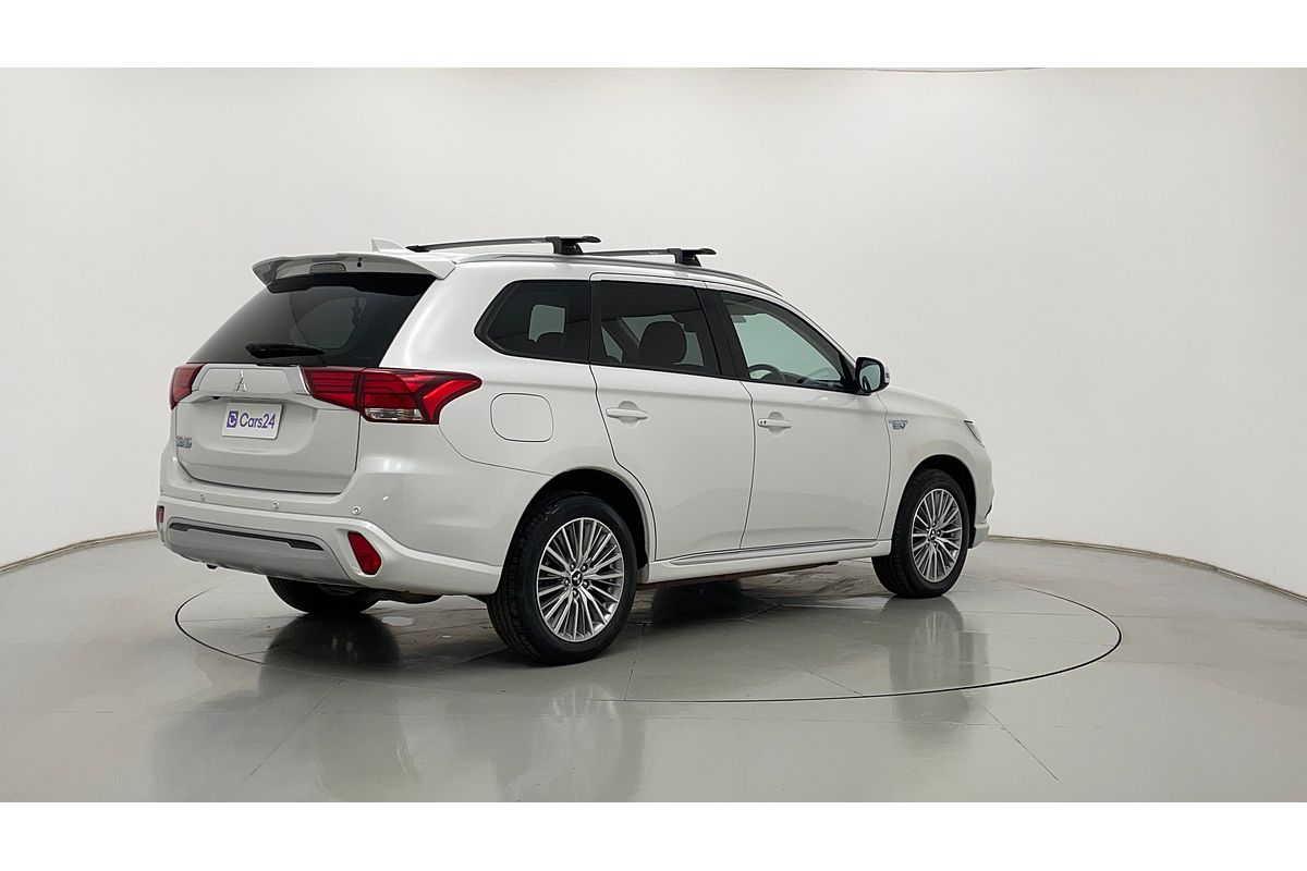 2020 Mitsubishi Outlander PHEV ES ZL