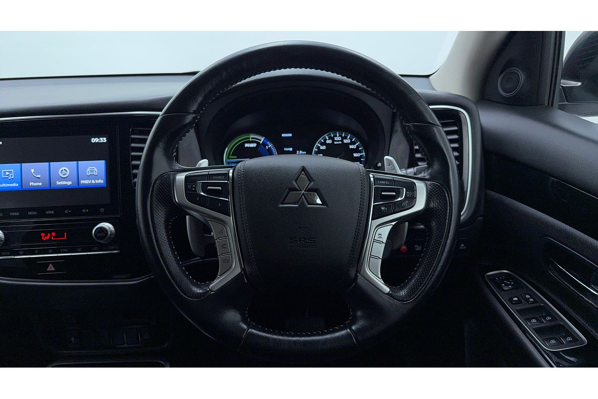 2020 Mitsubishi Outlander PHEV ES ZL