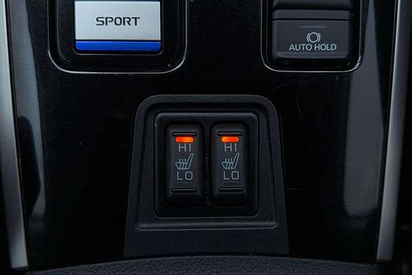 2020 Mitsubishi Outlander PHEV ES ZL