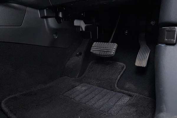 2020 Mitsubishi Outlander PHEV ES ZL