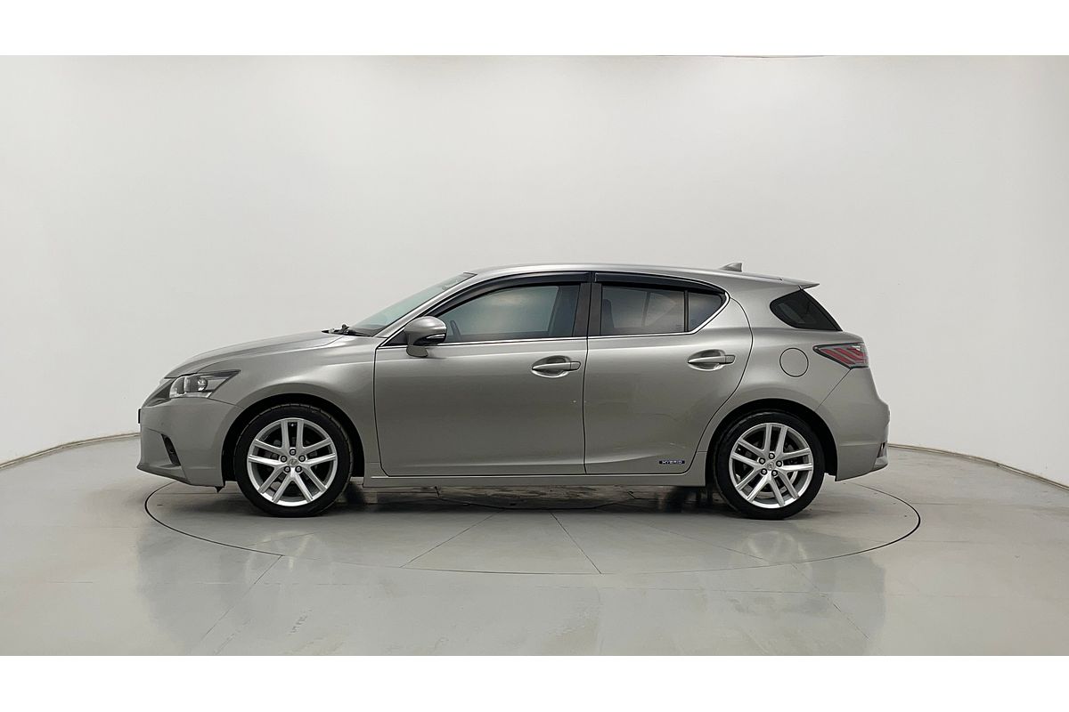 2016 Lexus CT LUXURY ZWA10R MY15