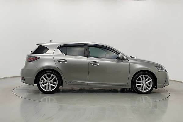 2016 Lexus CT LUXURY ZWA10R MY15