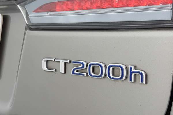 2016 Lexus CT LUXURY ZWA10R MY15