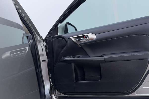 2016 Lexus CT LUXURY ZWA10R MY15