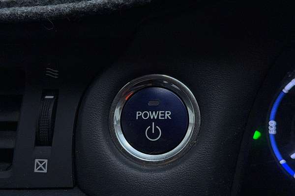 2016 Lexus CT LUXURY ZWA10R MY15