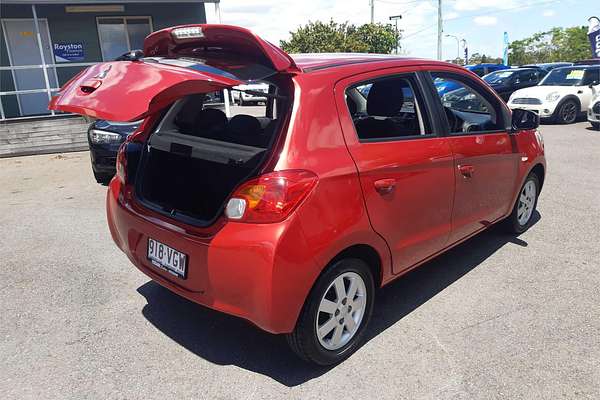 2013 Mitsubishi Mirage ES LA