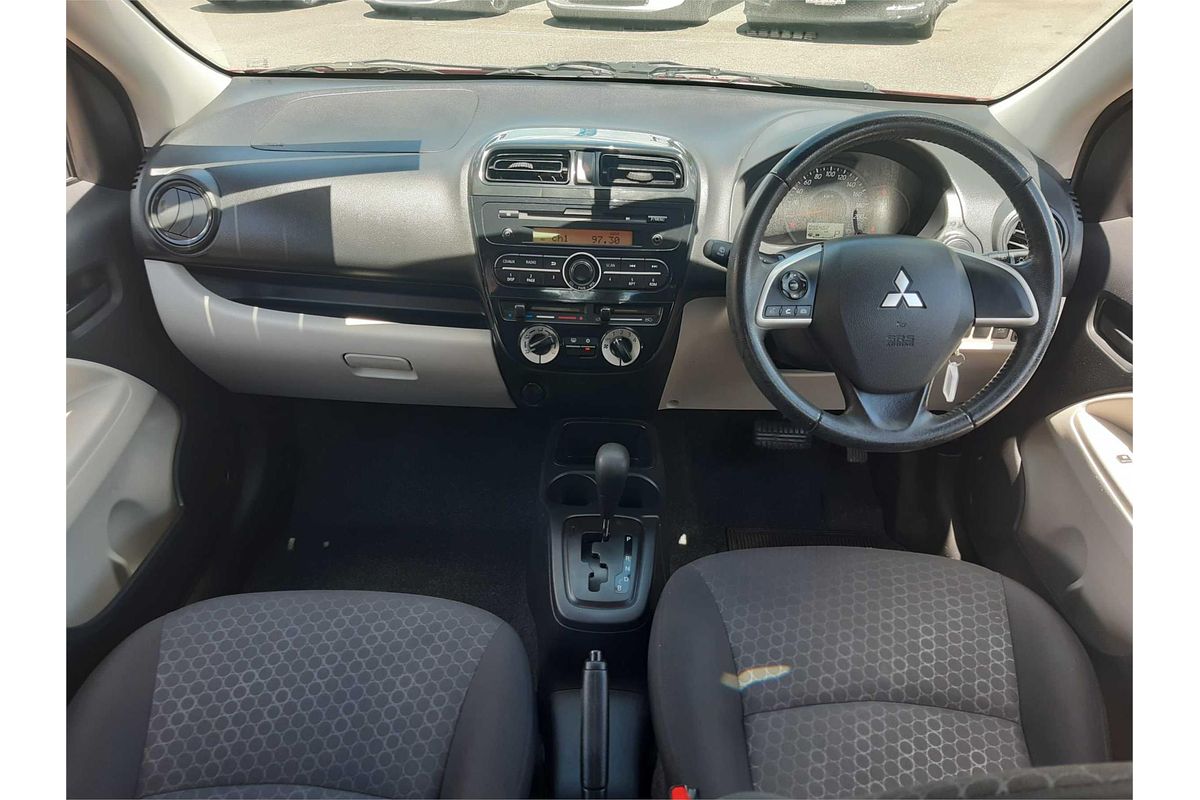 2013 Mitsubishi Mirage ES LA