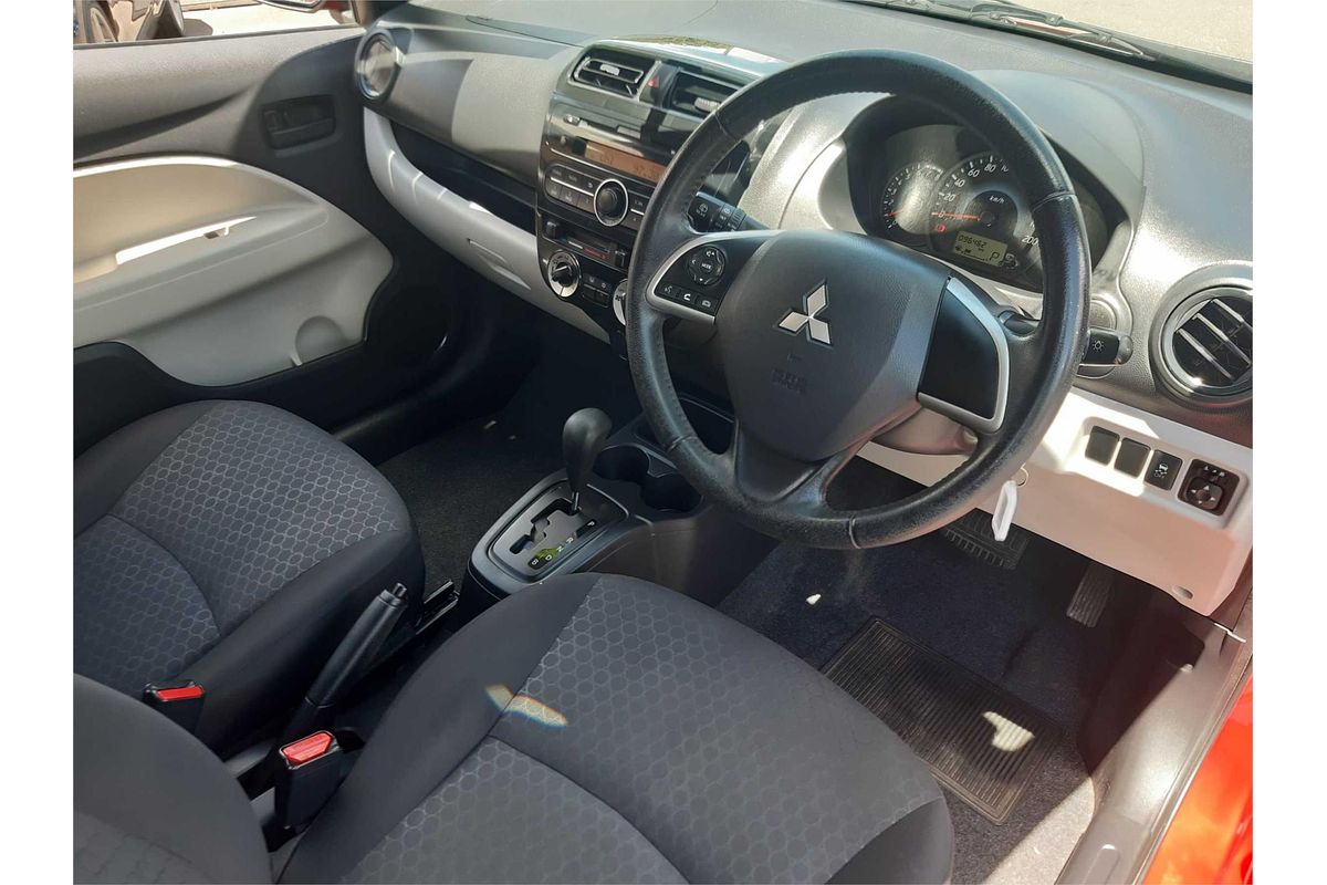 2013 Mitsubishi Mirage ES LA