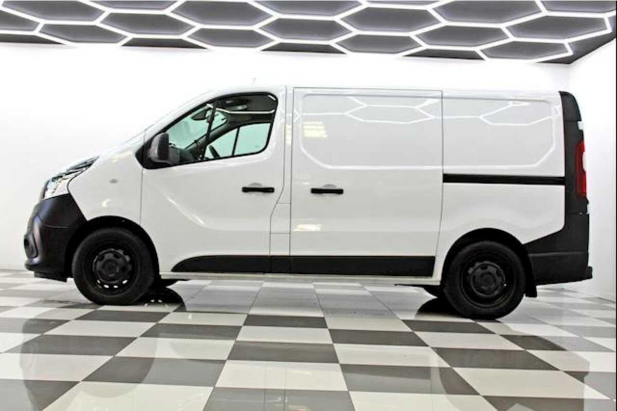 2020 Mitsubishi EXPRESS GLX SN MY21