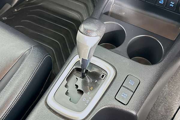 2019 Toyota Hilux SR5 GUN126R 4X4