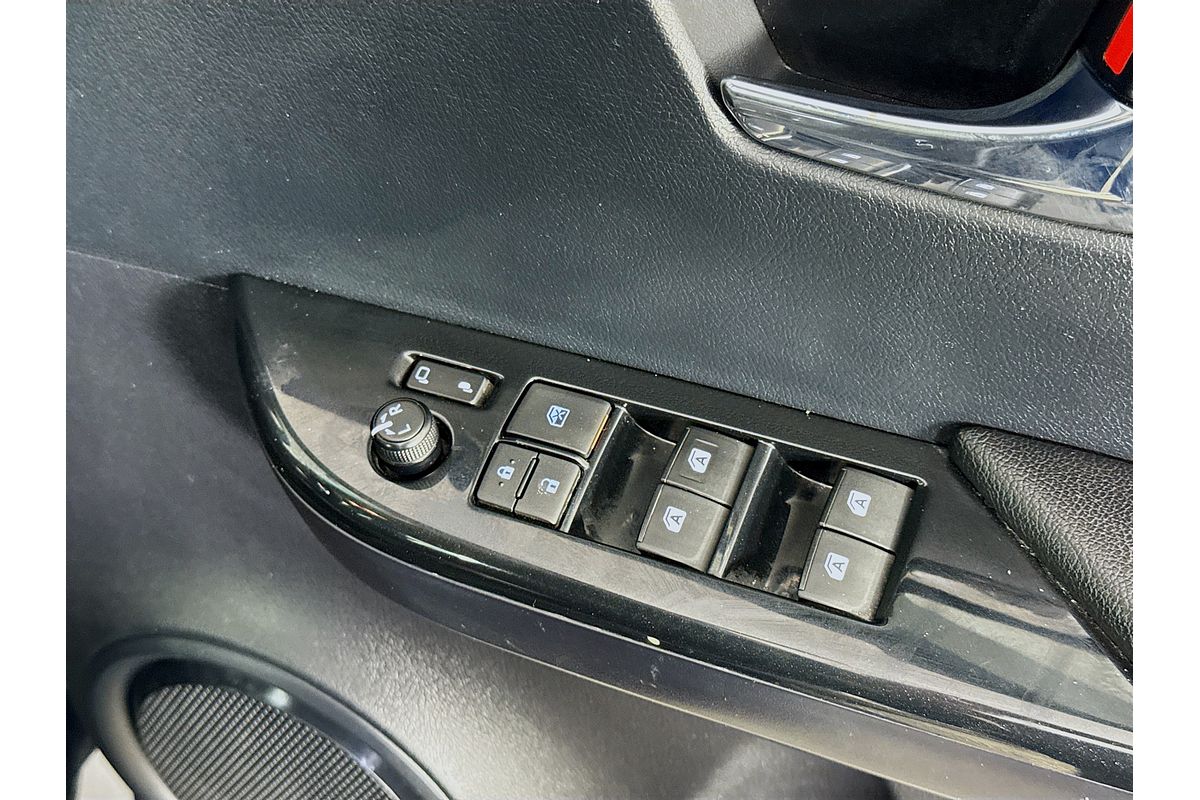 2019 Toyota Hilux SR5 GUN126R 4X4