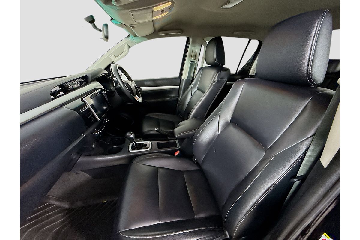 2019 Toyota Hilux SR5 GUN126R 4X4